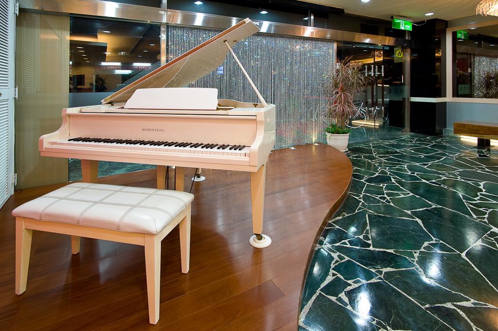Hotel Skoal Kaohsiung Eksteriør billede